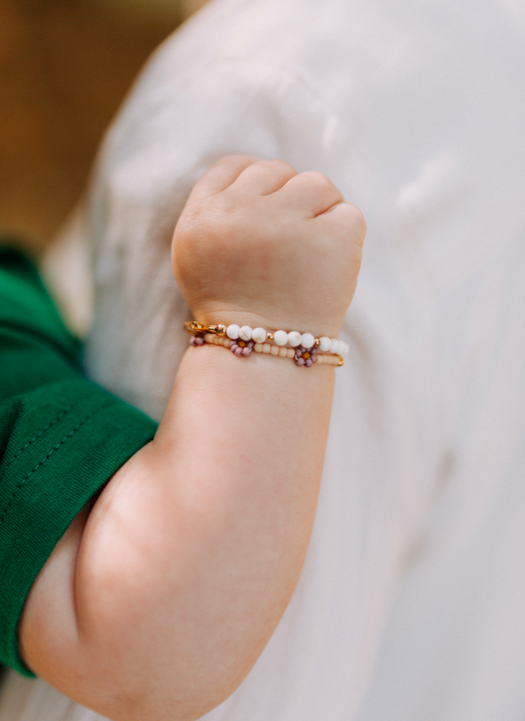 daisy chain baby bracelet